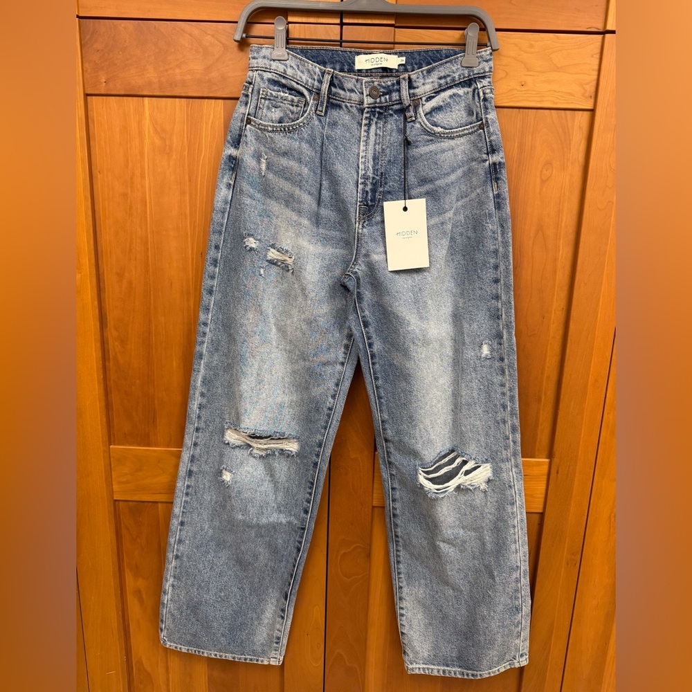 Hidden Logan Distressed Dad Jean NEW size 26